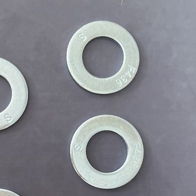 F436 شستشوی کشش بالا 1/4 &quot; - 4 &quot; ساده / Dacromet برای مونتاژ ماشین آلات سنگین